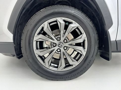Used 2024 Toyota RAV4 Limited w/ Advanced Technology Package AWD/4WD image 31
