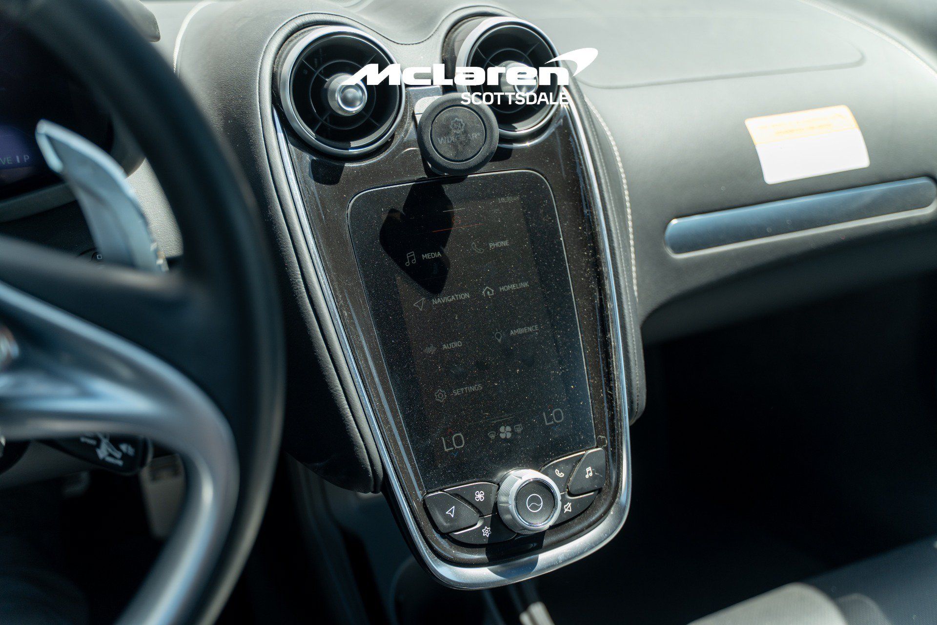 Used 2023 McLaren GT RWD image 15