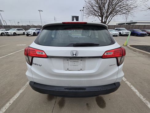Used 2021 Honda HR-V LX image 6
