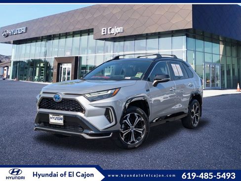 Used 2024 Toyota RAV4 XSE w/ Weather Package AWD/4WD image 1