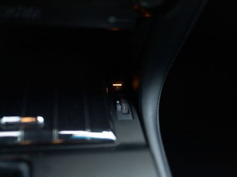 Used 2022 Lexus GX 460 Premium image 13