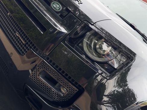Used 2022 Land Rover Defender 110 X-Dynamic HSE AWD/4WD image 10