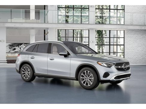 Certified 2025 Mercedes-Benz GLC 300 4MATIC image 12