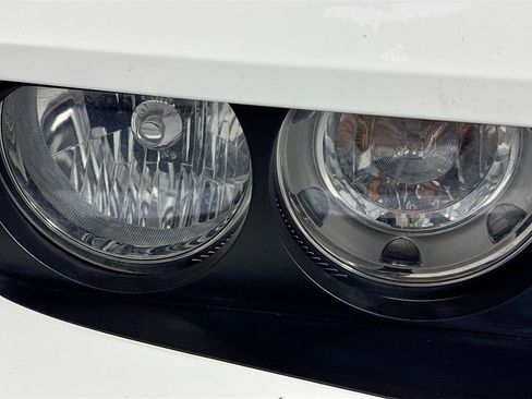 Used 2013 Dodge Challenger R/T image 34