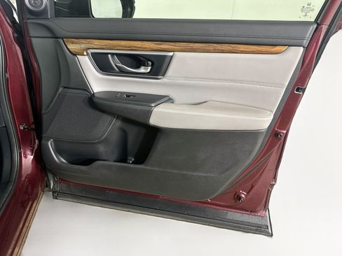 Used 2017 Honda CR-V Touring image 33