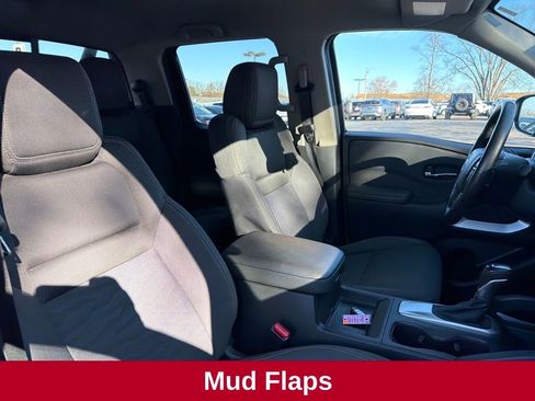 Used 2024 Nissan Frontier SV w/ Hardbody Edition image 40