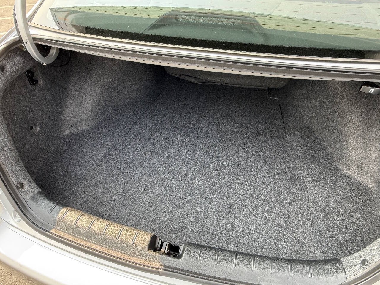 Used 2013 Honda Accord EX-L image 18