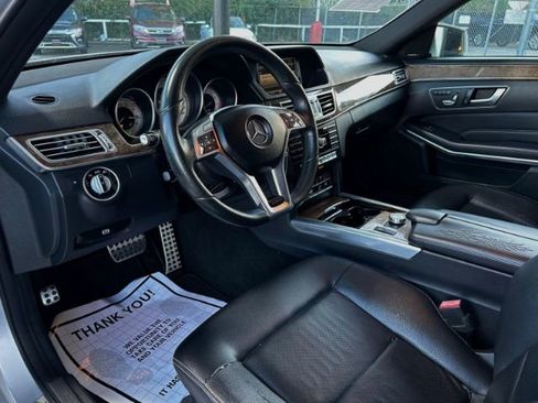 Used 2014 Mercedes-Benz E 350 4MATIC Sedan image 12