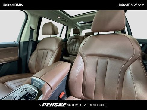 Used 2020 BMW X7 xDrive40i w/ Premium Package AWD/4WD image 12