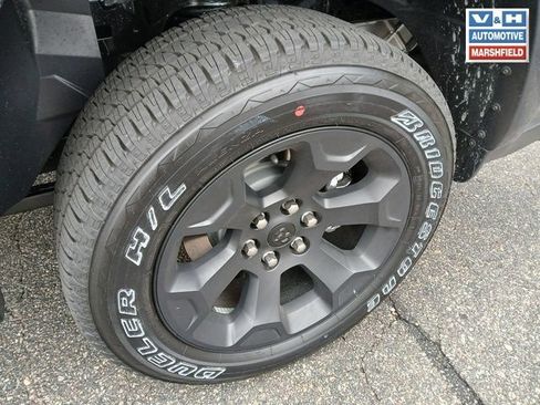 New 2026 RAM 1500 Big Horn w/ Night Edition AWD/4WD image 6