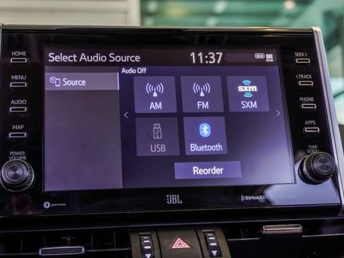 Used 2022 Toyota RAV4 Limited AWD/4WD image 29