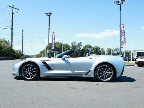 Used 2017 Chevrolet Corvette Grand Sport RWD image 7