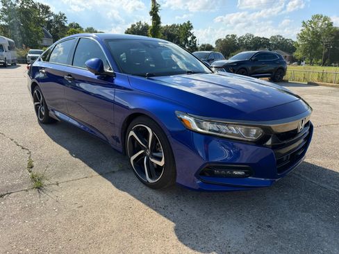 Used 2019 Honda Accord Sport image 6