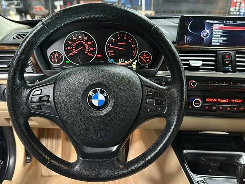 Used 2015 BMW 320i xDrive Sedan image 20