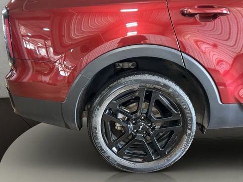 Used 2024 Kia Telluride EX X-Line AWD/4WD image 34
