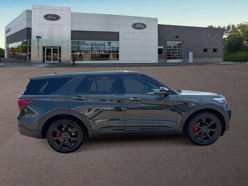 Used 2021 Ford Explorer ST w/ Equipment Group 401A AWD/4WD image 12