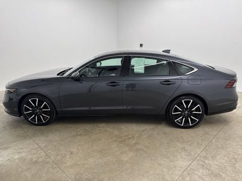 Certified 2023 Honda Accord Touring image 8