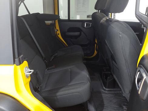 Used 2021 Jeep Wrangler Unlimited Sport AWD/4WD image 17