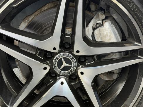 Used 2018 Mercedes-Benz E 300 image 50
