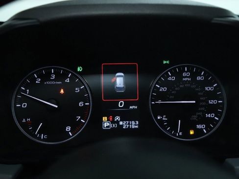Used 2025 Subaru Crosstrek 2.5i Limited AWD/4WD image 25