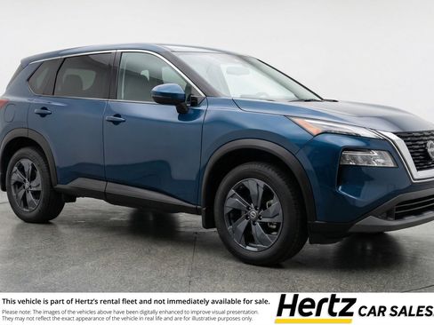 Used 2025 Nissan Rogue SV FWD image 1