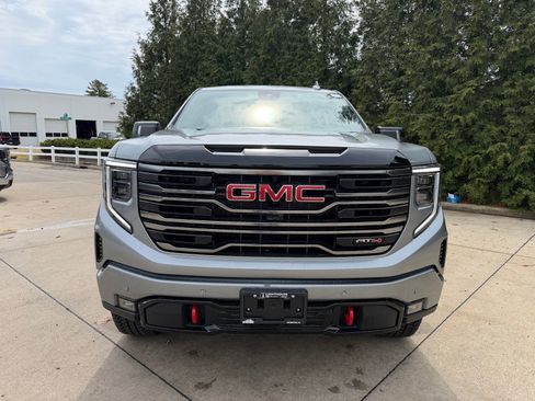 New 2026 GMC Sierra 1500 AT4 w/ AT4 Premium Package image 6