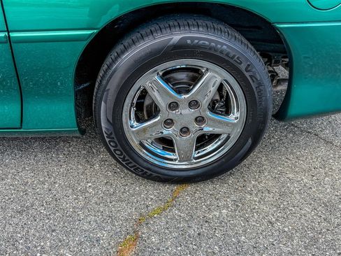 Used 1997 Chevrolet Camaro Z28 w/ Preferred Equipment Group 2 image 22