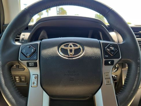 Used 2024 Toyota 4Runner SR5 image 29