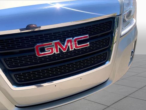 Used 2015 GMC Terrain SLE w/ Convenience Package FWD image 28