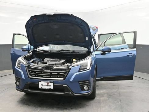 Used 2023 Subaru Forester Limited w/ Popular Package #2 AWD/4WD image 45