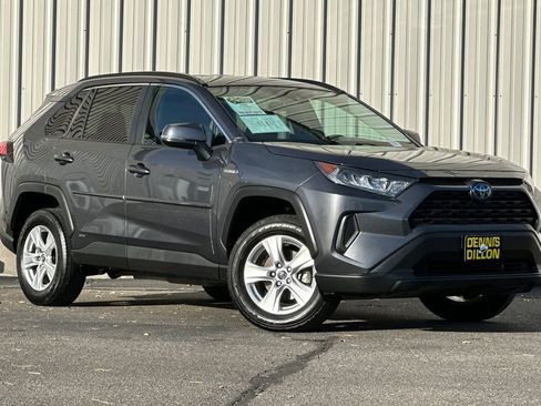 Used 2020 Toyota RAV4 LE w/ All Weather Liner Package image 1