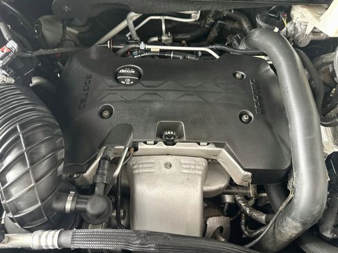 Used 2018 Chevrolet Traverse RS FWD image 33