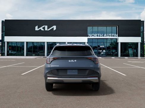 New 2026 Kia Sportage EX image 5