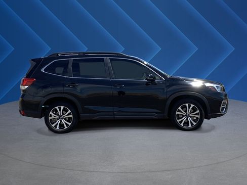 Used 2019 Subaru Forester Limited AWD/4WD image 2