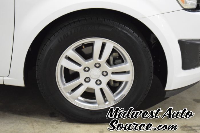 Used 2015 Chevrolet Sonic LT FWD image 10