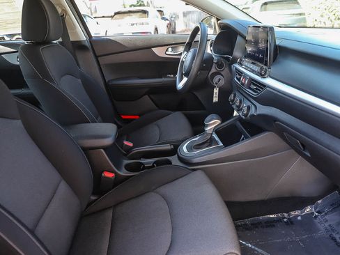 Used 2023 Kia Forte LXS FWD image 15