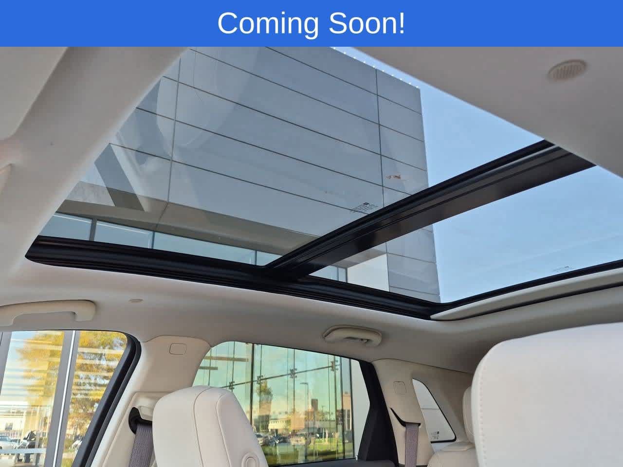 Used 2024 Cadillac XT5 Premium Luxury w/ LPO, Floor Liner Package AWD/4WD image 19