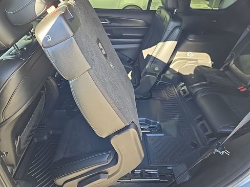 Used 2025 Jeep Grand Cherokee L Altitude image 45