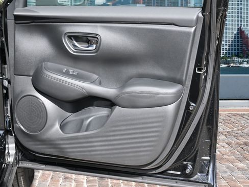 New 2027 Honda HR-V LX image 12