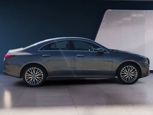 Used 2025 Mercedes-Benz CLA 250 image 6
