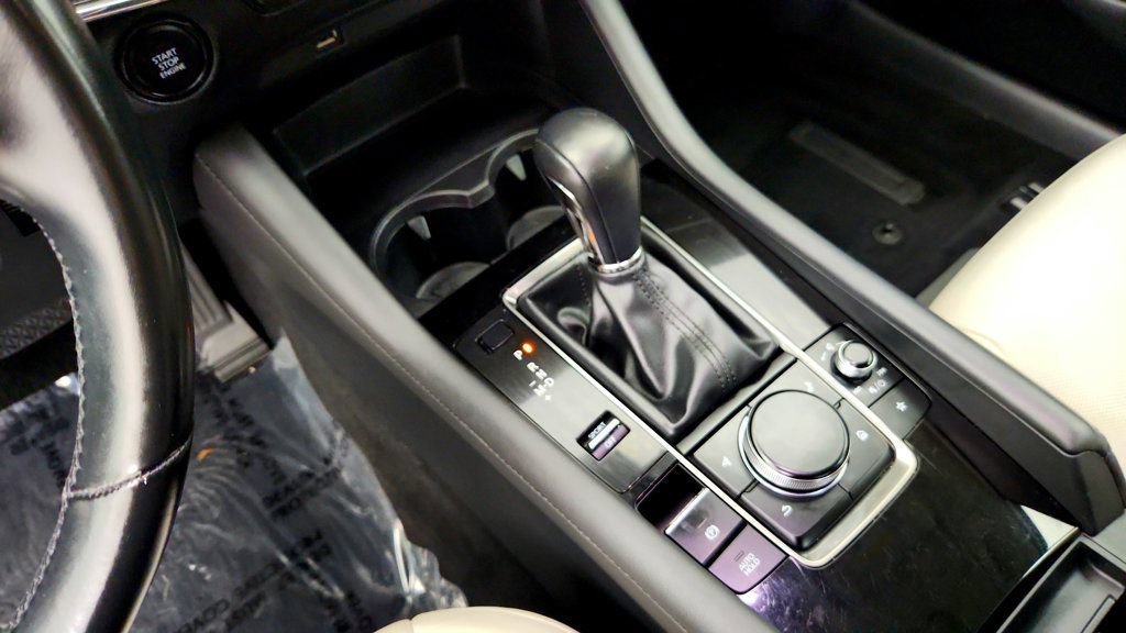 Used 2020 MAZDA MAZDA3 AWD Sedan w/ Premium Package image 17