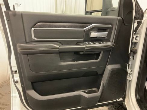 Used 2024 RAM 2500 Big Horn image 21