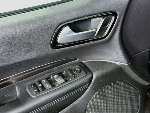 Used 2023 Dodge Durango SXT RWD image 15