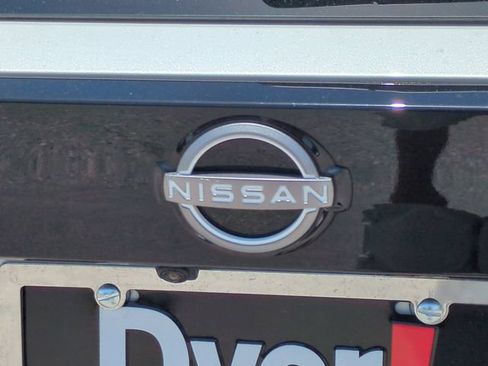 Used 2025 Nissan Kicks SV FWD image 13