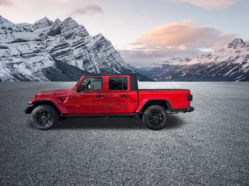 New 2025 Jeep Gladiator Willys image 2
