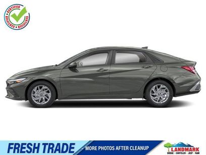 Used 2024 Hyundai Elantra SEL w/ Convenience Package