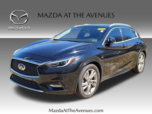 Used 2019 INFINITI QX30 image 1