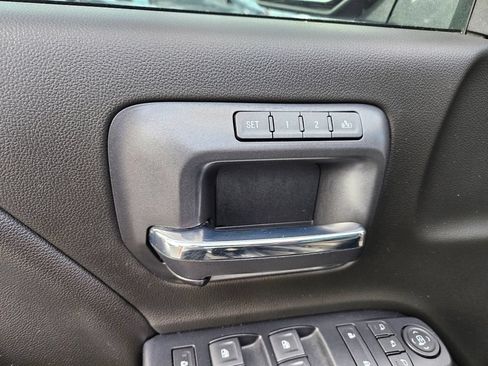 Used 2018 GMC Sierra 1500 Denali AWD/4WD image 22