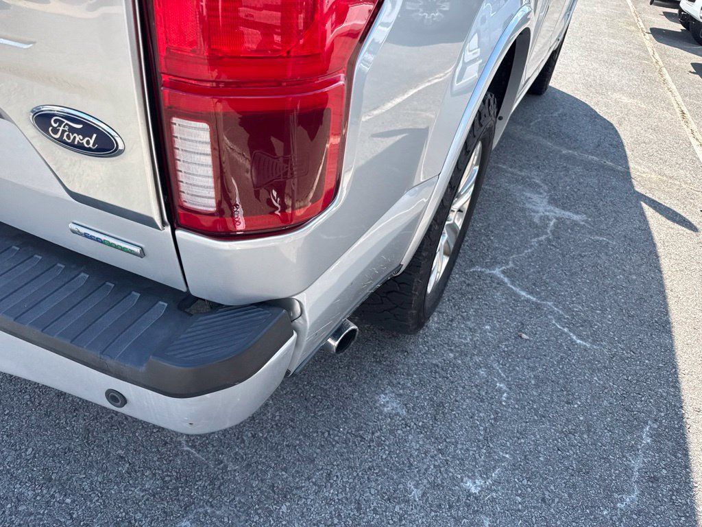 Used 2019 Ford F150 Platinum w/ Equipment Group 701A Luxury AWD/4WD image 16