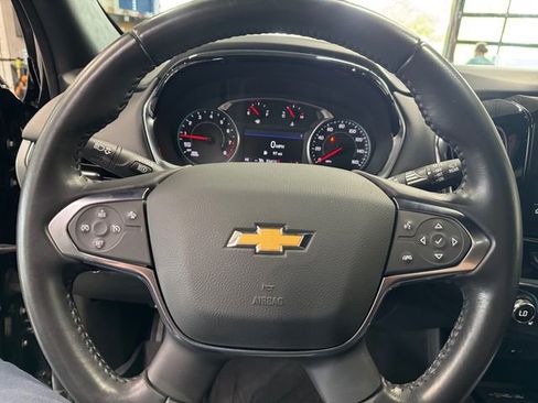 Used 2022 Chevrolet Traverse LT w/ LPO, Floor Liner Package AWD/4WD image 23